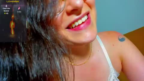 vicky_cristinax online show from July 25, 12:14 am