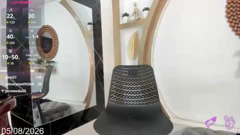 vicky_hottman online show from August 5, 9:18 am