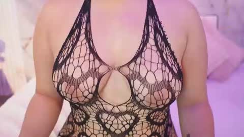 vicky_lopezz_ online show from September 6, 1:39 pm