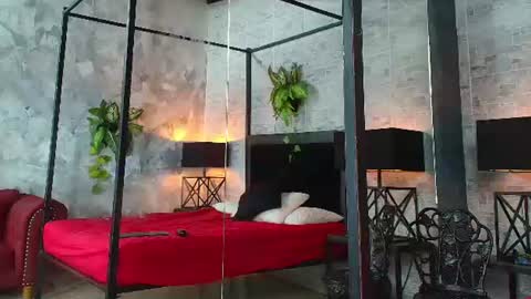 vicky_sky_ online show from July 19, 10:23 pm