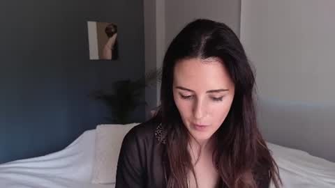 Vicky  Diego online show from June 23, 2:07 pm