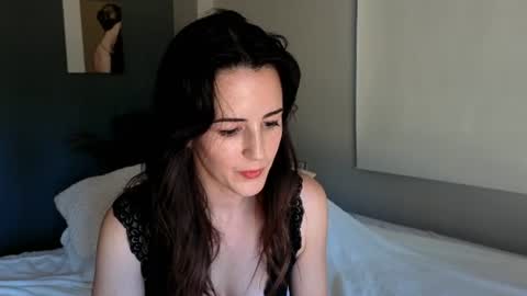 Vicky  Diego online show from June 25, 4:32 pm