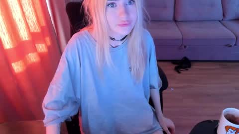 vickydragons online show from February 21, 3:59 am