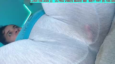 vickytera777 online show from August 1, 10:05 pm