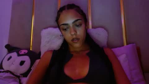 vickyyyx online show from July 22, 11:18 pm