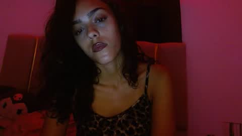 vickyyyx online show from July 25, 2:37 am