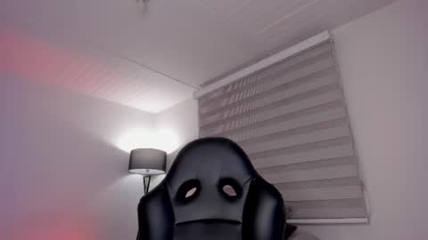Victoria  online show from August 12, 1:41 am