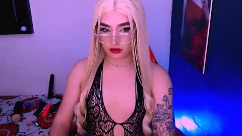 Milagros  online show from April 8, 6:01 am