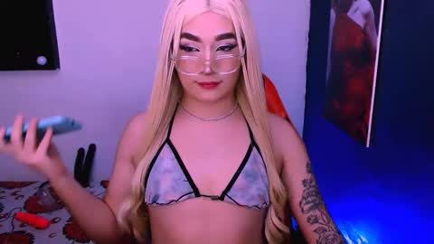Milagros  online show from April 11, 8:55 am