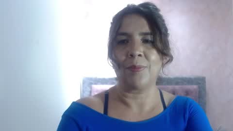 Hi guys   Im victoria  Be the one who can control me in PVT online show from August 6, 6:40 pm