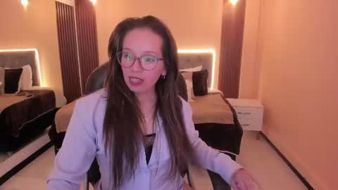 victoria__blake online show from August 15, 7:40 pm