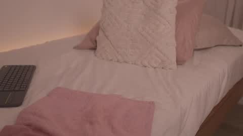 victoria__rossi online show from August 12, 2:52 pm