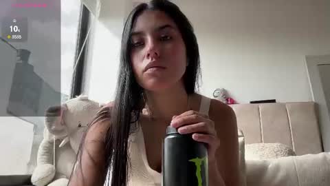 Victoria Alson  online show from August 12, 1:46 pm