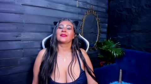 VICK online show from August 14, 3:54 am