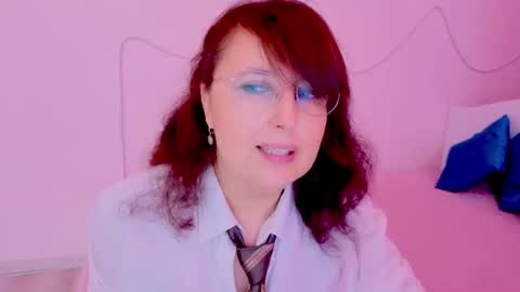 Vika online show from August 9, 11:00 am