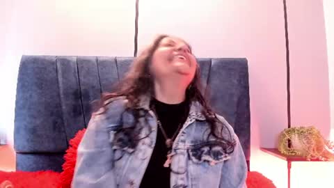 victoriaa_anderson_ online show from August 18, 5:30 pm