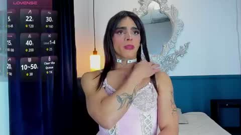 victoriaax_ online show from August 11, 6:48 am