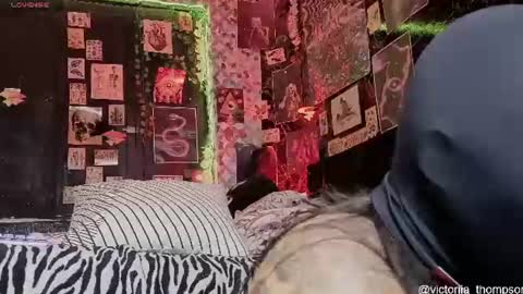 victoriia_thompson online show from August 3, 3:57 am