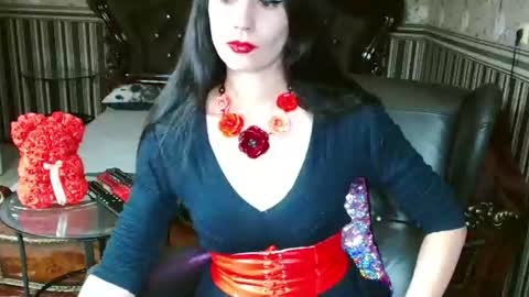 VictoryVega online show from August 12, 4:09 pm