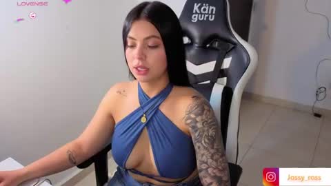 victoryyy__ online show from July 30, 10:38 pm