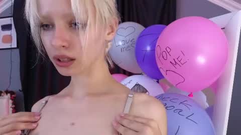 Eva online show from August 6, 4:17 pm