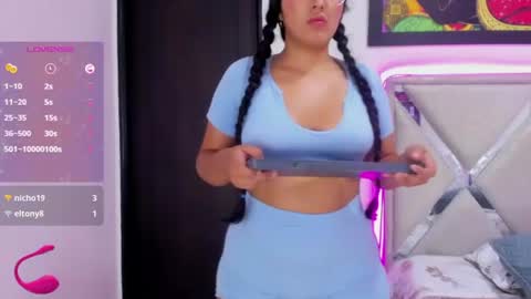 viioleta_stone online show from August 4, 6:32 am