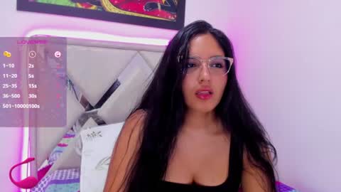viioleta_stone online show from August 5, 4:21 am