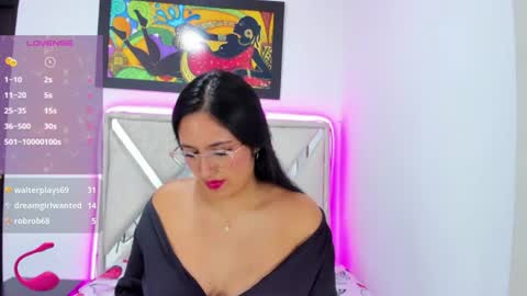 viioleta_stone online show from August 13, 5:10 am