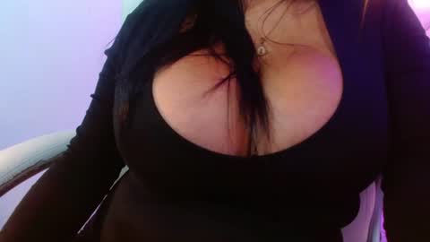 viioleta online show from August 4, 6:27 pm