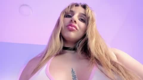 Violet online show from July 30, 4:58 pm
