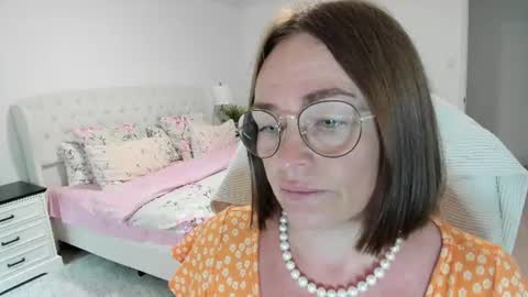vika7333 online show from July 27, 5:29 pm
