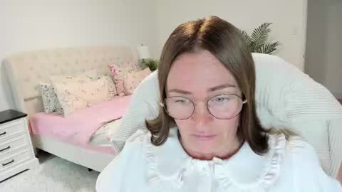 vika7333 online show from July 28, 2:45 pm