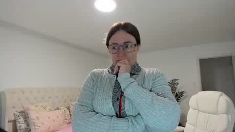 vika7333 online show from July 29, 2:02 pm