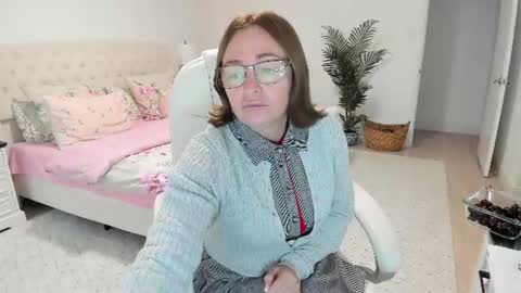 vika7333 online show from July 30, 12:56 pm
