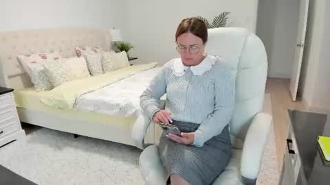 vika7333 online show from August 14, 12:31 pm