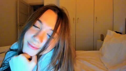 Vika   online show from April 8, 11:01 pm