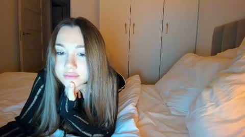 Vika   online show from June 15, 10:41 pm