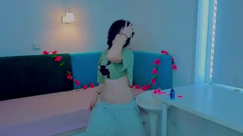 Hinata online show from August 10, 10:49 am