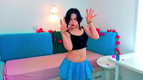 Hinata online show from August 11, 6:15 am