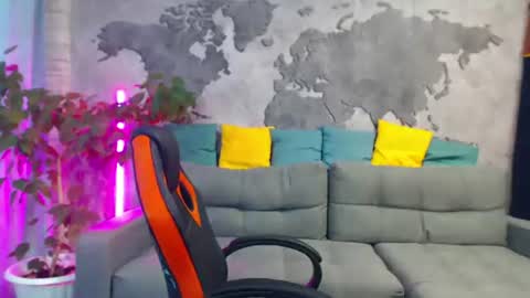 vikingchrisss online show from July 13, 10:55 am