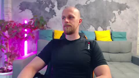 vikingchrisss online show from July 14, 12:08 pm