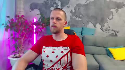 vikingchrisss online show from July 28, 12:11 pm