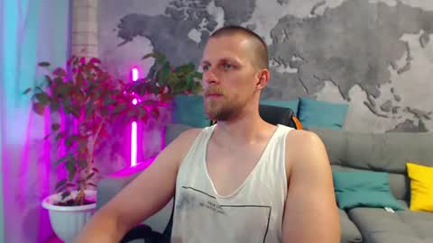 vikingchrisss online show from August 1, 11:05 am
