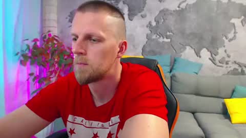 vikingchrisss online show from August 11, 10:50 am