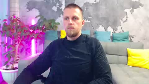 vikingchrisss online show from August 17, 10:42 am