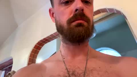 Vikinyourpuss online show from February 18, 12:07 am