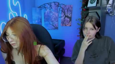 vikkykisss online show from August 13, 1:14 pm