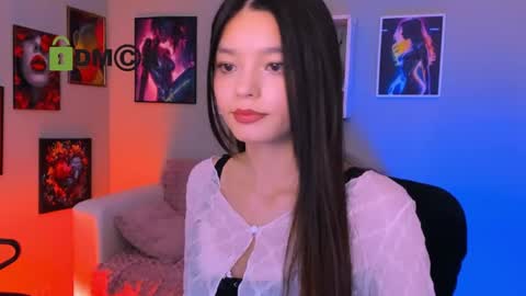 vikkykisss online show from August 16, 11:03 am
