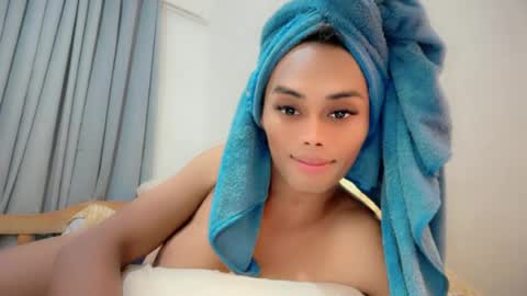 vikkylustfull online show from August 17, 11:15 am
