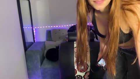 viky_evanss online show from July 16, 8:09 pm